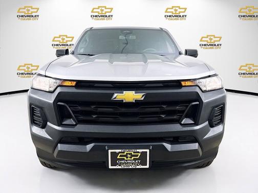 Sterling Gray Metallic 2023 Chevrolet Colorado WT