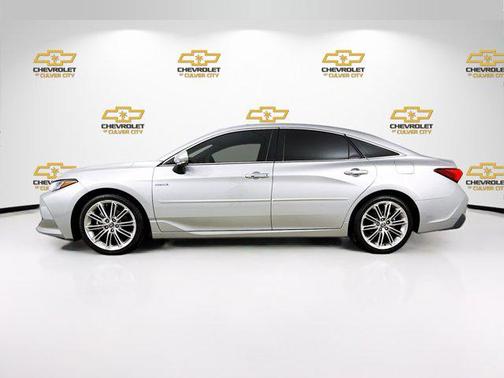 2021 Toyota Avalon Hybrid Limited