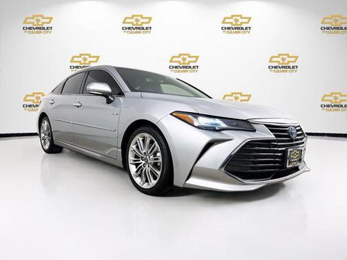 2021 Toyota Avalon Hybrid Limited