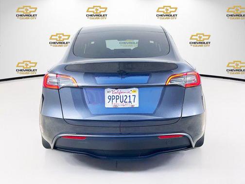 2025 Tesla Model Y Long Range Dual Motor All-Wheel Drive