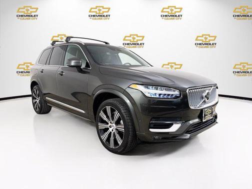2022 Volvo XC90 T6 Inscription