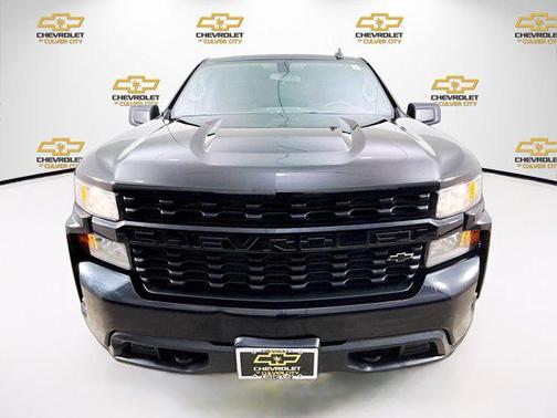 2019 Chevrolet Silverado 1500 Custom