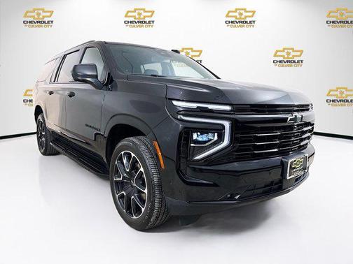 2025 Chevrolet Suburban RST