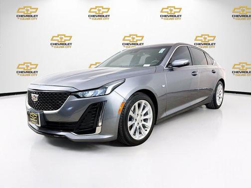 2022 Cadillac CT5 Luxury