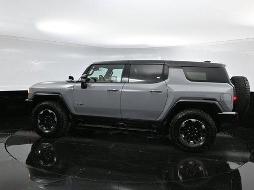 2024 GMC HUMMER EV SUV 2X