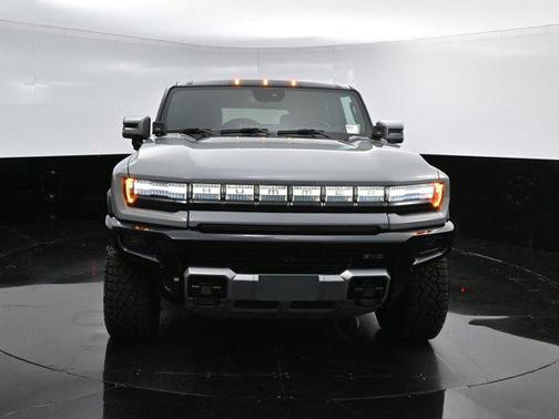 2024 GMC HUMMER EV SUV 2X
