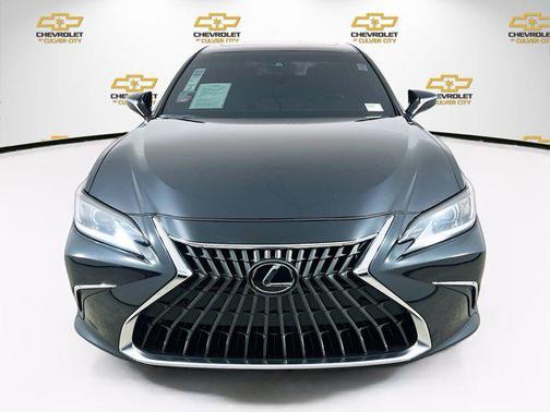 2024 Lexus ES 300h F SPORT Design
