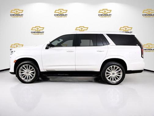 Crystal White Tricoat 2021 Cadillac Escalade Premium Luxury