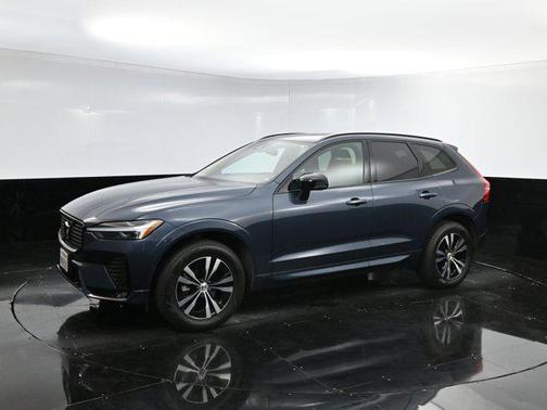 2025 Volvo XC60 B5 Core