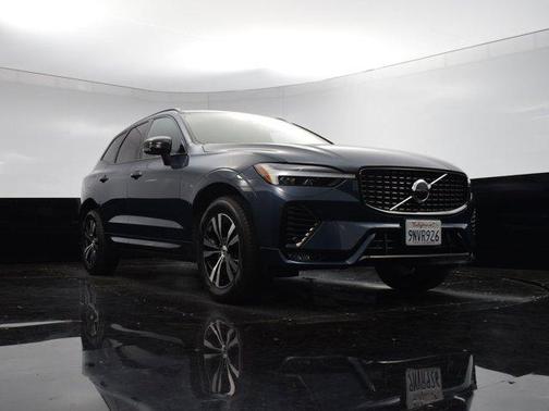 2025 Volvo XC60 B5 Core