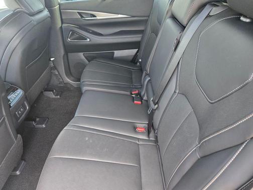 2026 INFINITI QX60 Base