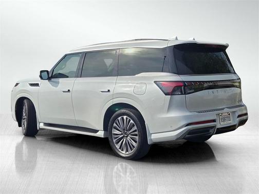 2025 INFINITI QX80 SENSORY AWD