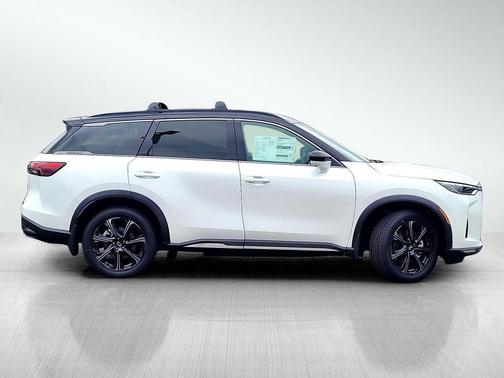 White / Black 2026 INFINITI QX60 AUTOGRAPH