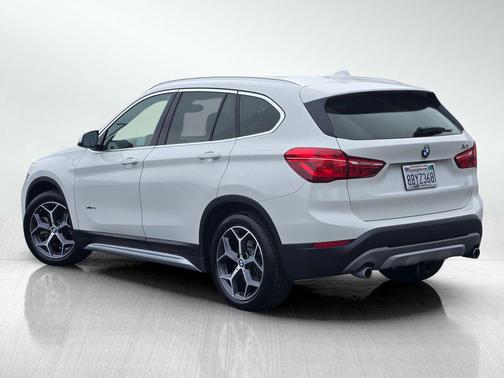 White 2018 BMW X1 sDrive28i