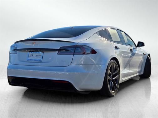 2021 Tesla Model S Plaid