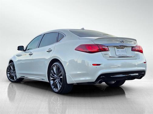 2018 INFINITI Q70L 3.7X LUXE