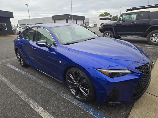 2022 Lexus IS 350 Base