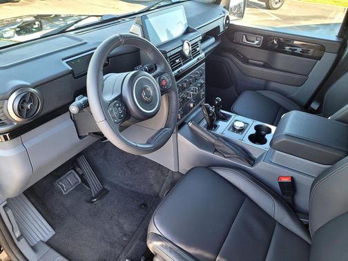 Inky Black 2026 INEOS Grenadier AWD