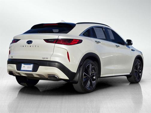 2023 INFINITI QX55 ESSENTIAL