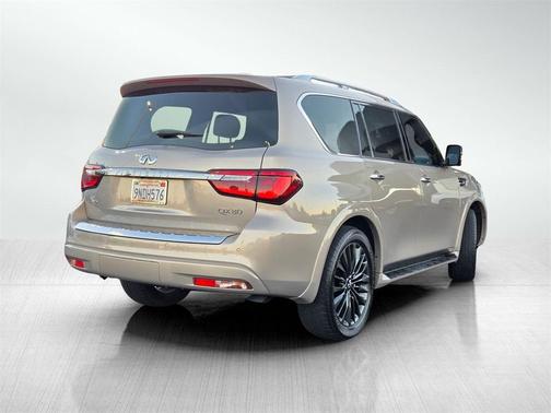 2024 INFINITI QX80 SENSORY AWD