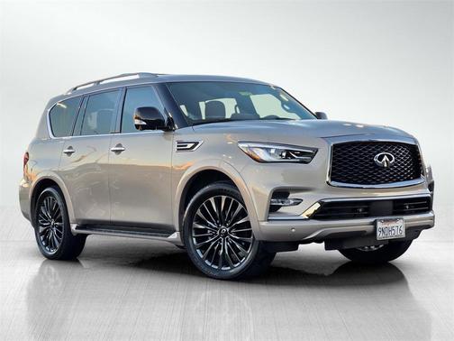 2024 INFINITI QX80 SENSORY AWD