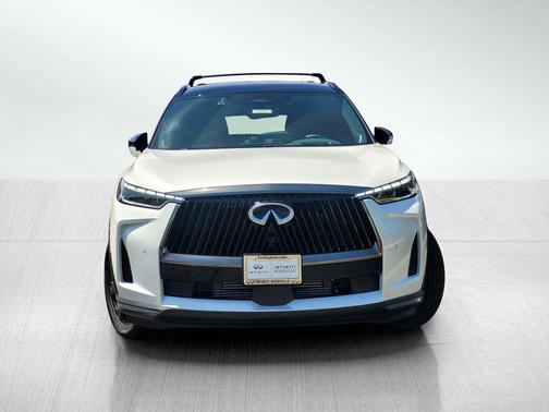 White / Black 2027 INFINITI QX60 AUTOGRAPH