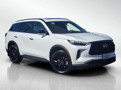 2025 INFINITI QX60 Luxe