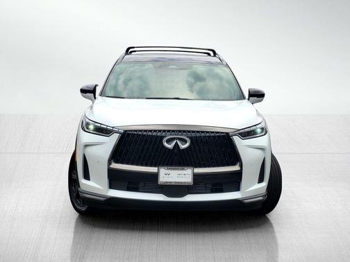 White / Black 2026 INFINITI QX60 AUTOGRAPH