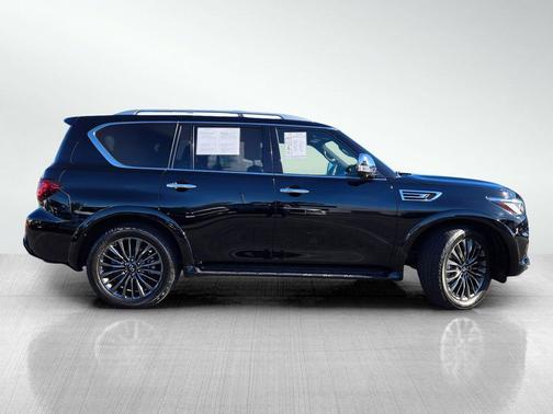 2022 INFINITI QX80 SENSORY AWD