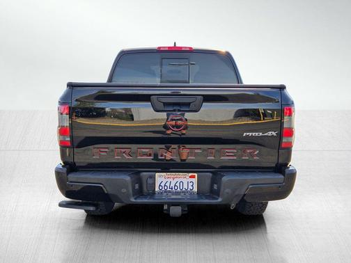 2022 Nissan Frontier PRO-4X