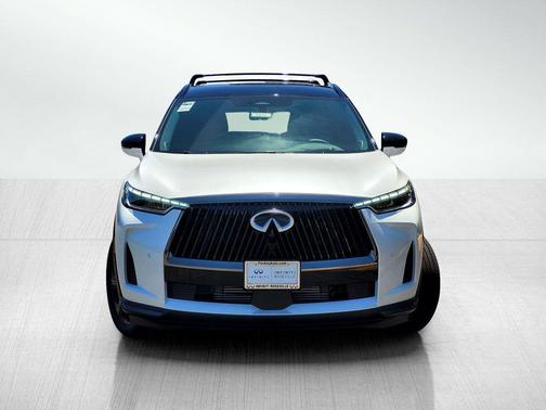 White / Black 2026 INFINITI QX60 AUTOGRAPH