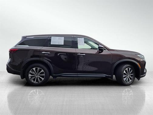 2022 INFINITI QX60 Pure