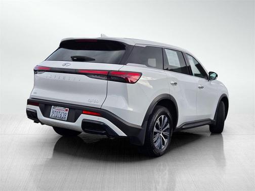 2025 INFINITI QX60 Pure