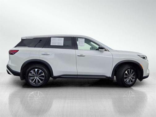 2025 INFINITI QX60 Pure