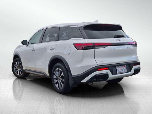 2025 INFINITI QX60 Pure
