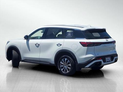 2025 INFINITI QX60 Pure