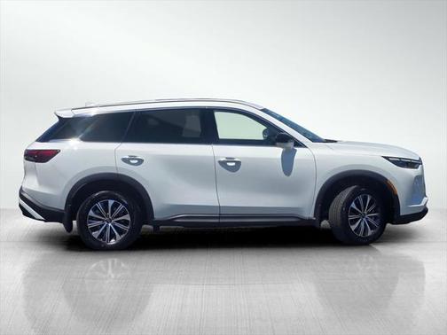 2025 INFINITI QX60 Pure