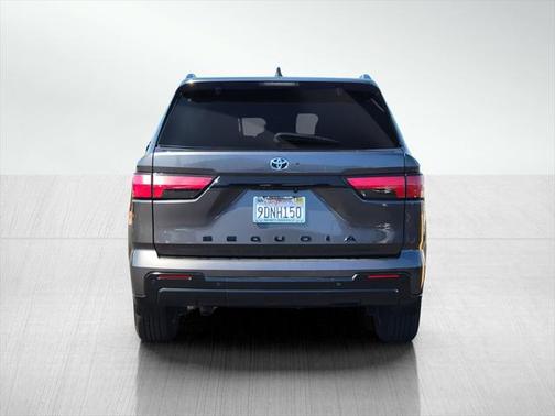 2023 Toyota Sequoia Platinum