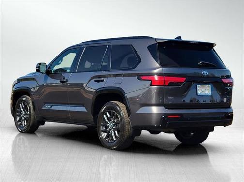 2023 Toyota Sequoia Platinum