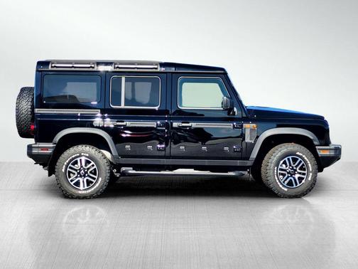 2025 INEOS Grenadier AWD