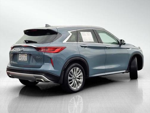 2023 INFINITI QX50 LUXE AWD