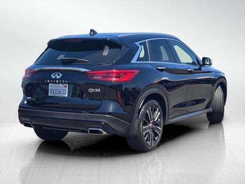 2021 INFINITI QX50 LUXE AWD