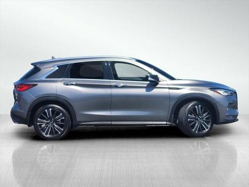 2022 INFINITI QX50 LUXE