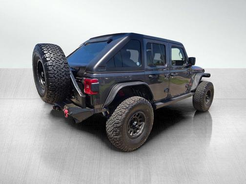 Gray 2018 Jeep Wrangler Unlimited Rubicon