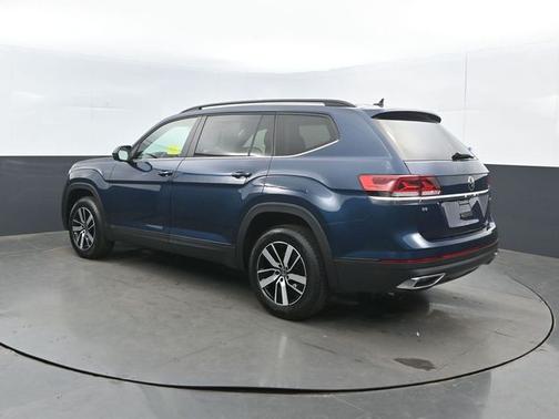 Tourmaline Blue Metallic 2022 Volkswagen Atlas 2.0T SE