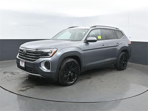 2025 Volkswagen Atlas 2.0T SE