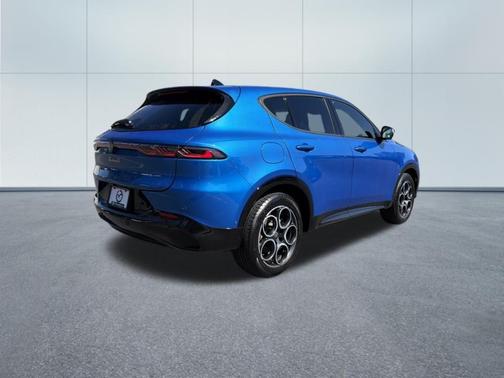 Misano Blue Metallic 2025 Alfa Romeo Tonale Base
