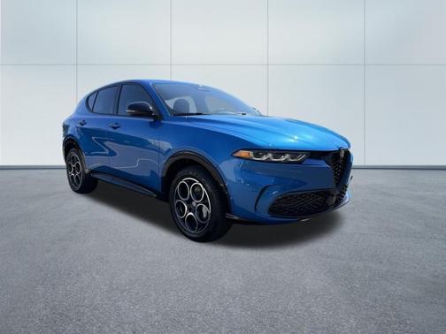 Misano Blue Metallic 2025 Alfa Romeo Tonale Base