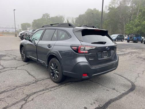 Magnetite Gray Metallic 2024 Subaru Outback Onyx Edition XT