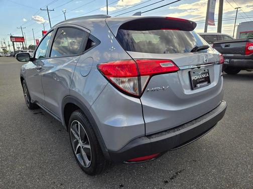 Lunar Silver Metallic 2022 Honda HR-V EX